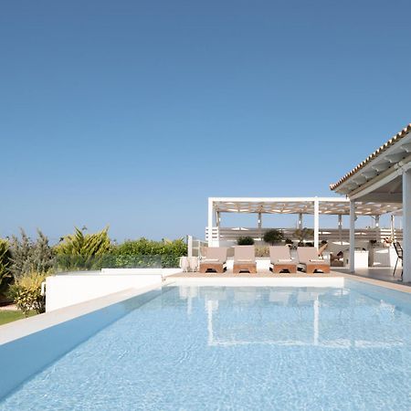 Alba Bianca Villa, Family Retreat With Heated Pool By Thinkvilla Hersonissos  Exterior foto